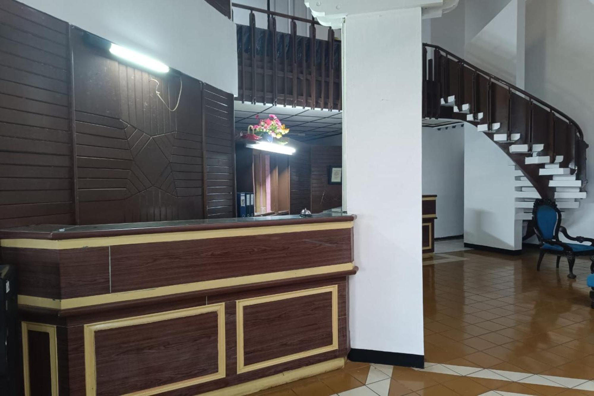 Capital O 94094 New Lembah Nyiur